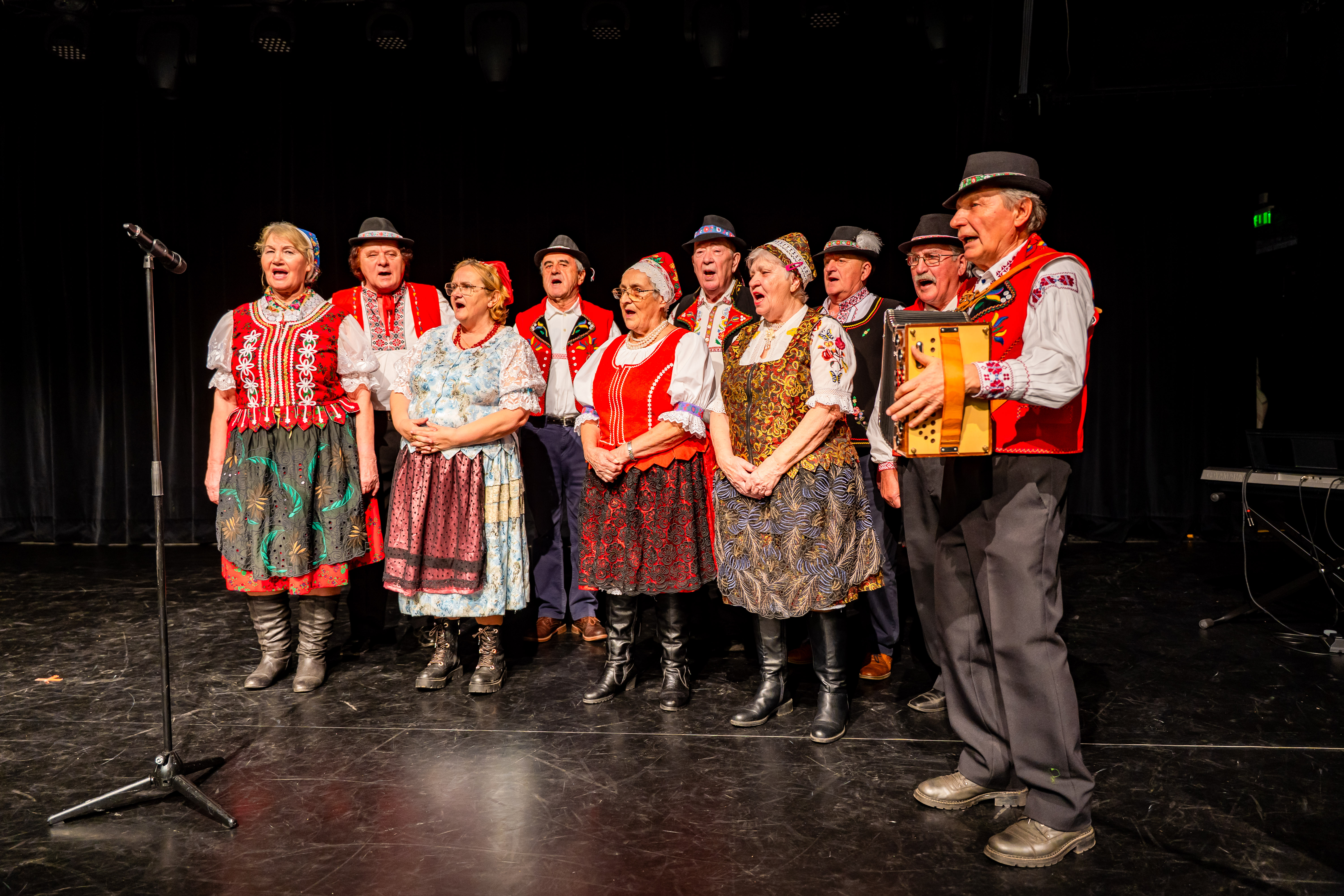 Vianocna seniorska hviezda -28